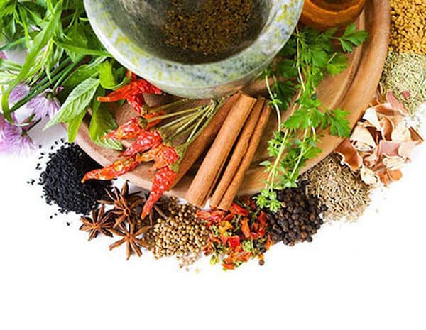 تصویر 1 از قیمت خرید عرق گیاهی چهل گیاه عمده به صرفه و ارزان